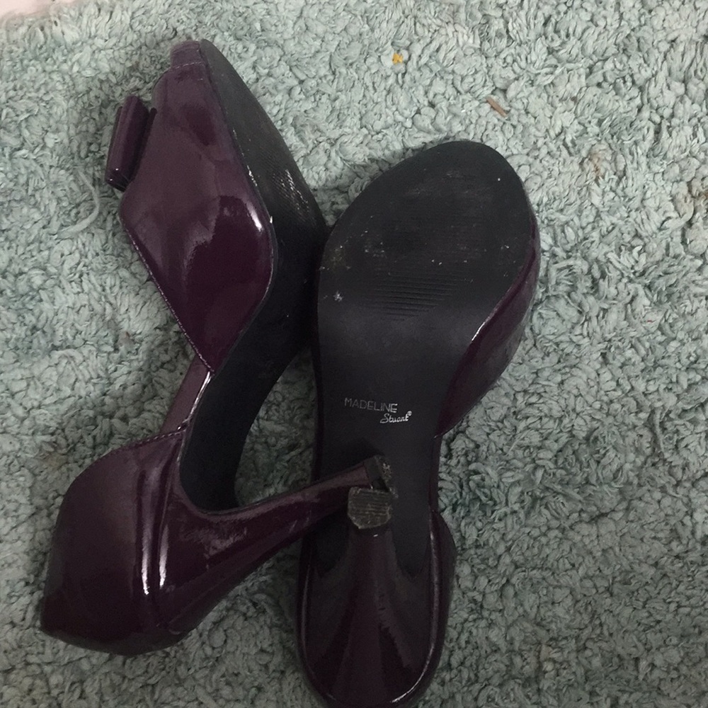 Heels - Picture 3 of 3